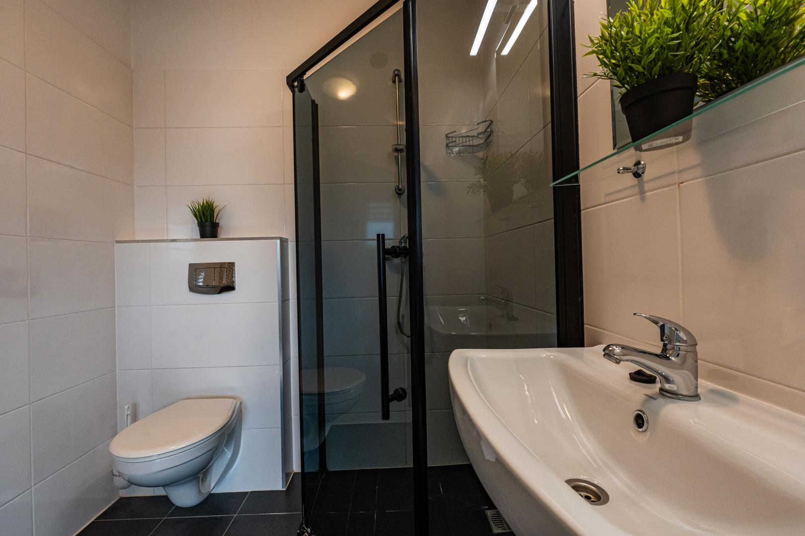 Bathroom1